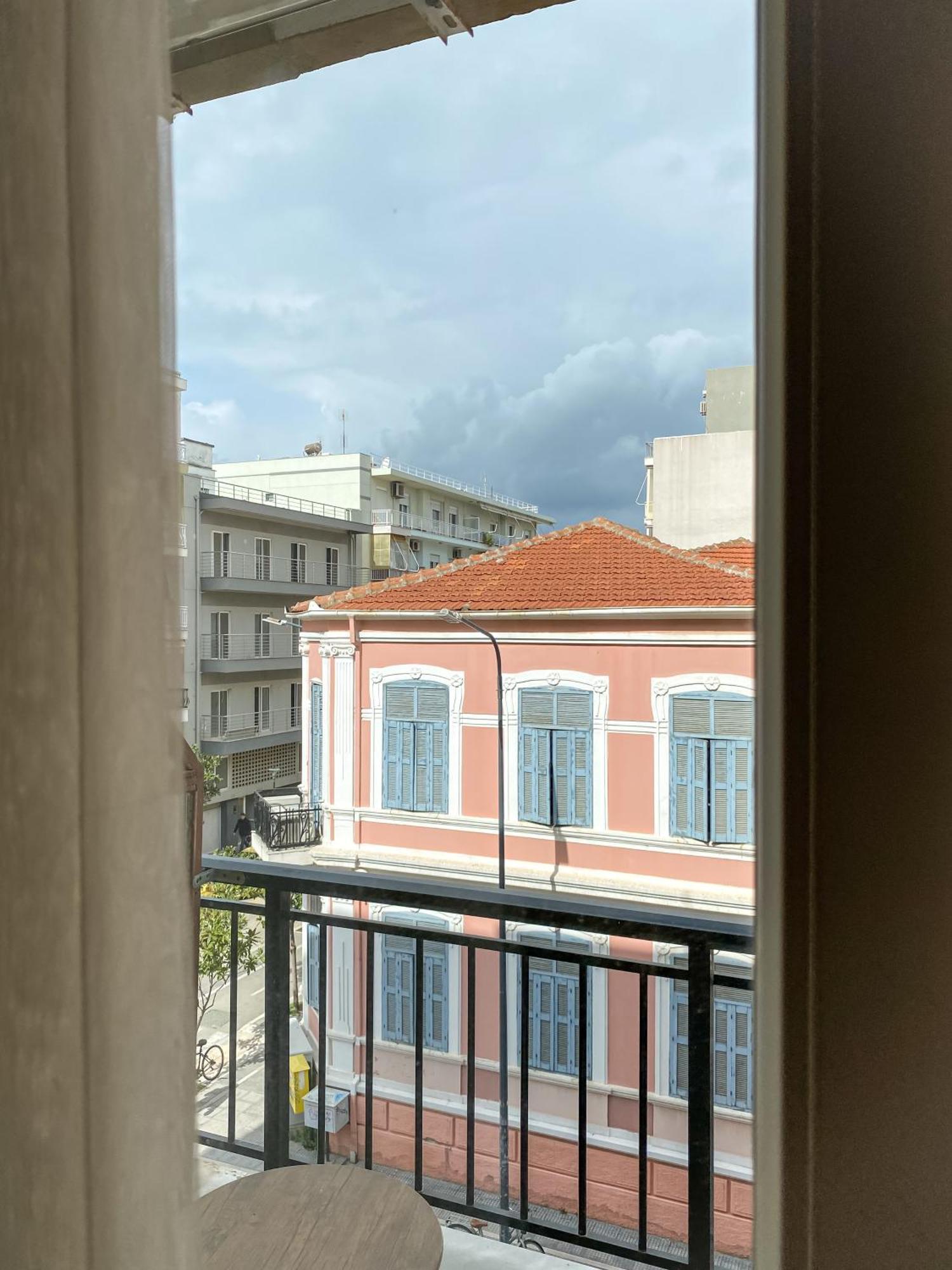 Downtown Hostel Alexandroupoli Exterior photo